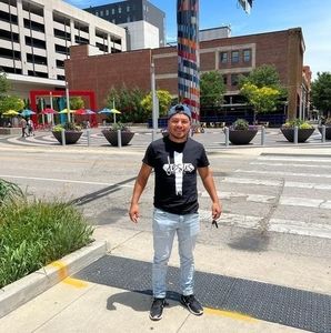 Meet your Posher, Edinson